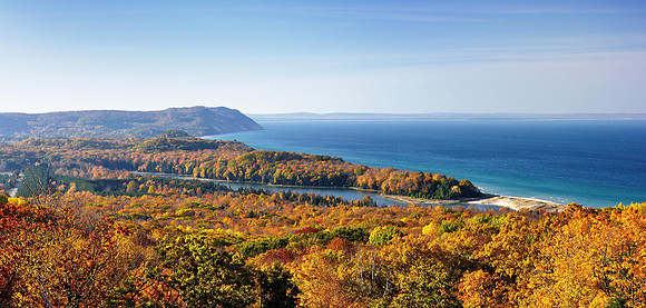 North Bar Lake overlook, Pierce Stocking Drive Sleeping Bear Dunes