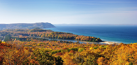 North Bar Lake overlook, Pierce Stocking Drive Sleeping Bear Dunes