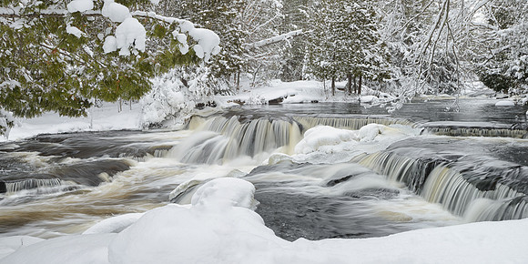 Beautiful winter morning at Bond Falls