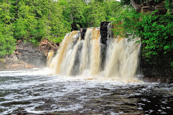 Manabezho Falls