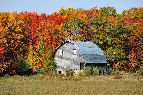 Autumn barn in Michigan's Keweenaw Peninsula