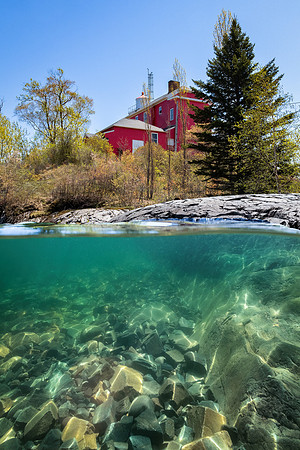 Marquette Lighthouse-Over-Under