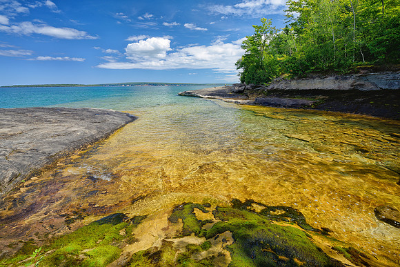 Tropical looking Lake Superior cove near Munising Michigan