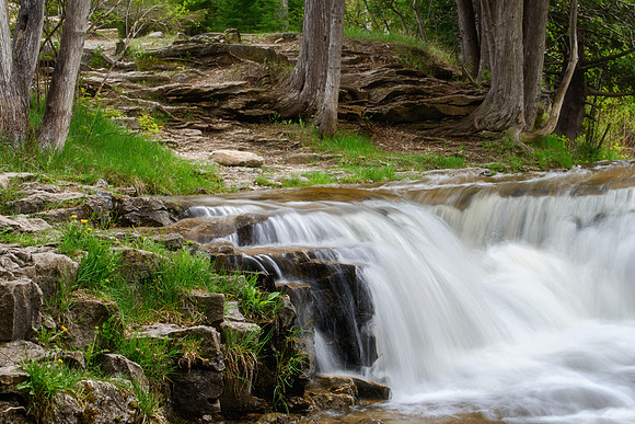 Ocqueoc Falls spring rush