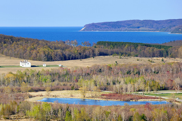 D.H Day farm Pierce Stocking Drive Overlook