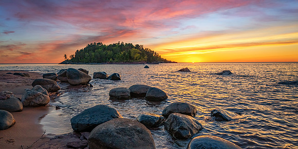 Little Pesque Isle sunrise, Marquette, MI.