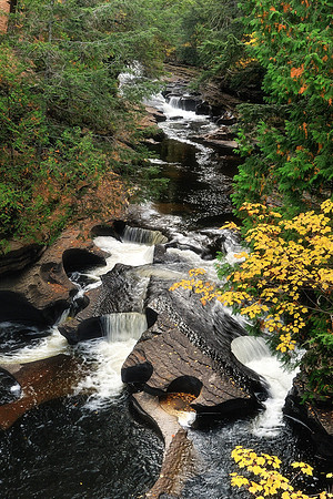 Presque Isle Potholes, Porcupine Mountians