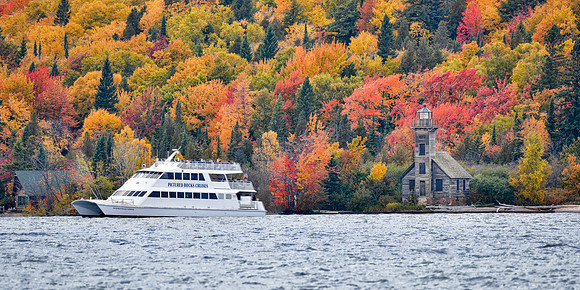 Pictured Rocks Cruise-Grand Island Lighthouse