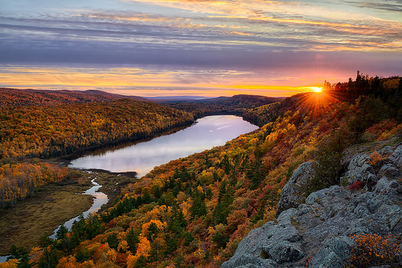 Lake of the Clouds-Porcupine Mountians Autumn Sunset
