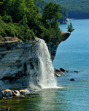 Spray Falls , Pictured Rocks National Lakeshore
