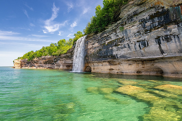 Spray Falls on a beautiful summer day