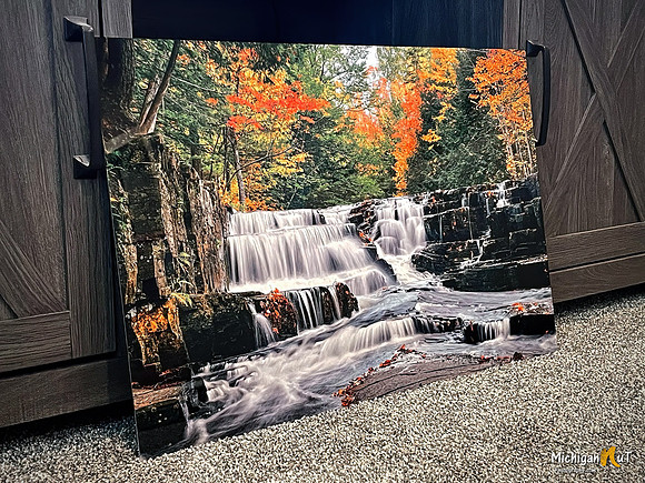Quartzite Falls-Metal-customer purchase