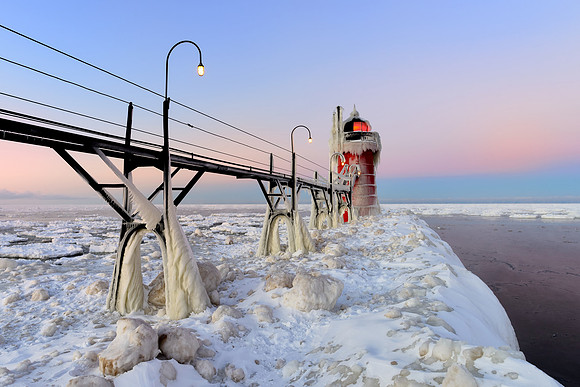 Winter morning at South Haven Lighthouse