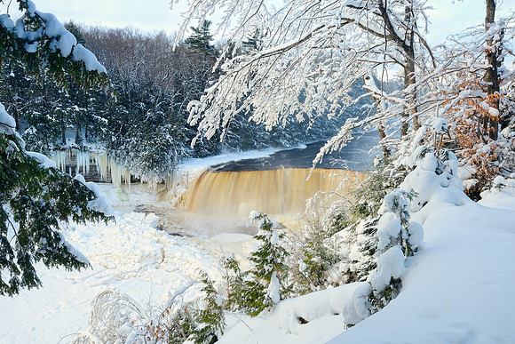 Winter at Tahquamenon Falls