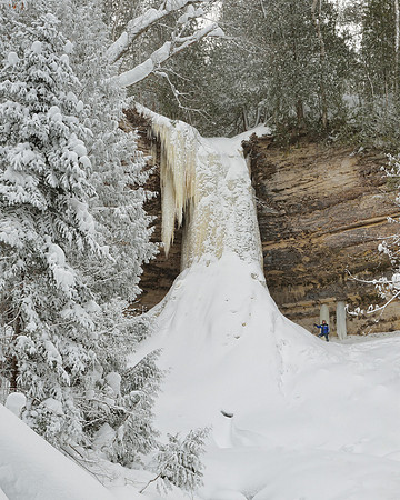 Wintertime at Munising Falls