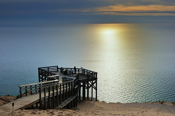 Lake Michigan Sunset on Pierce Stocking Scenic Drive
