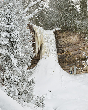 Wintertime at Munising Falls