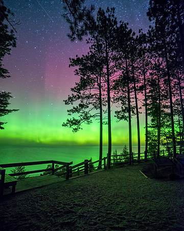 Northern Lights-Miners Beach-Pictured Rocks