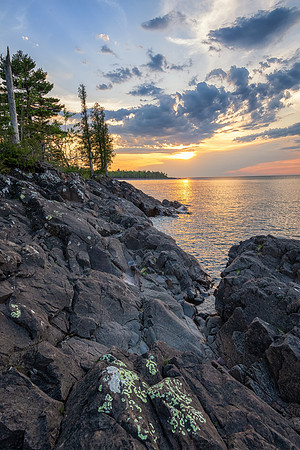 Lake Superior Hunters Point Sunset